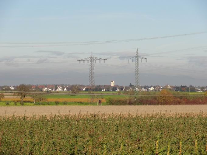 Bahnhof Auggen: Blick Neuenburg