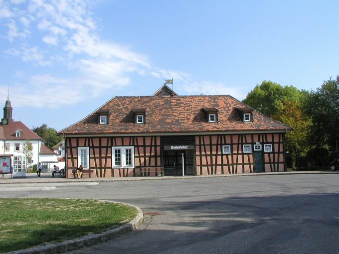 Busbahnhof Bad Drrheim: Westansicht