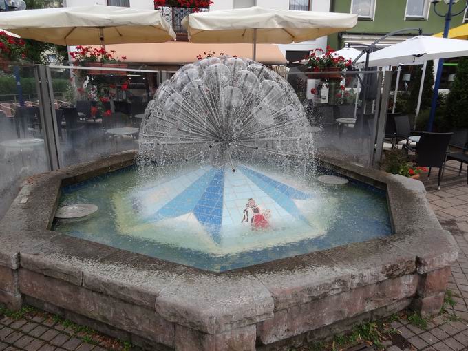 Pusteblumenbrunnen Bad Drrheim