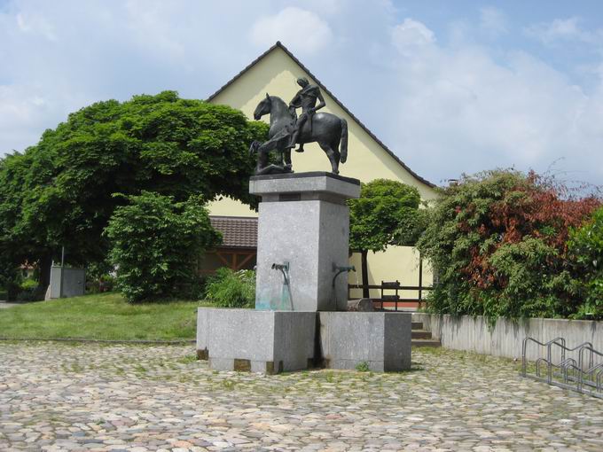 Martinsbrunnen Obersckingen