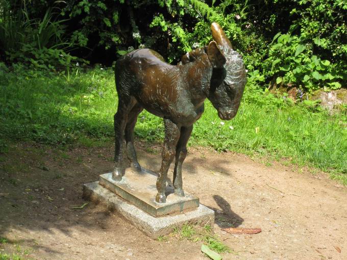 Kurpark Badenweiler: Bronze Esel