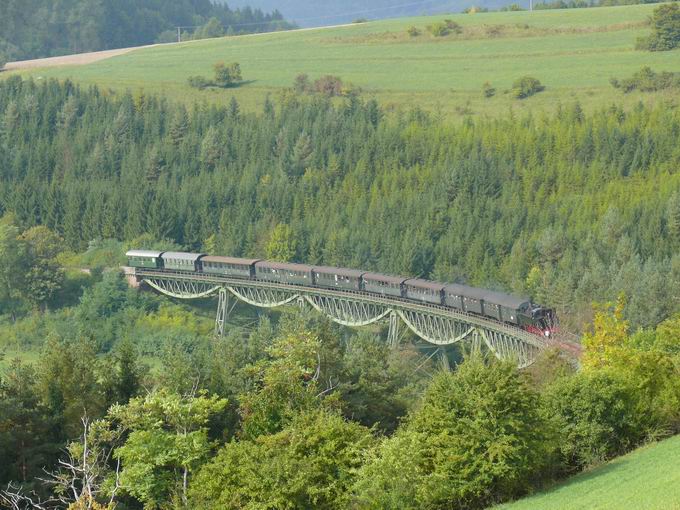 Biesenbach-Viadukt: Sauschwnzlebahn