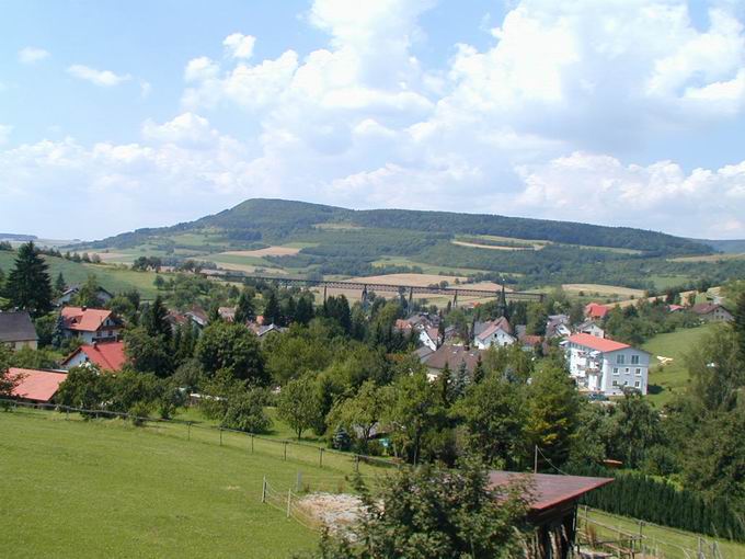 Epfenhofen: Ostansicht