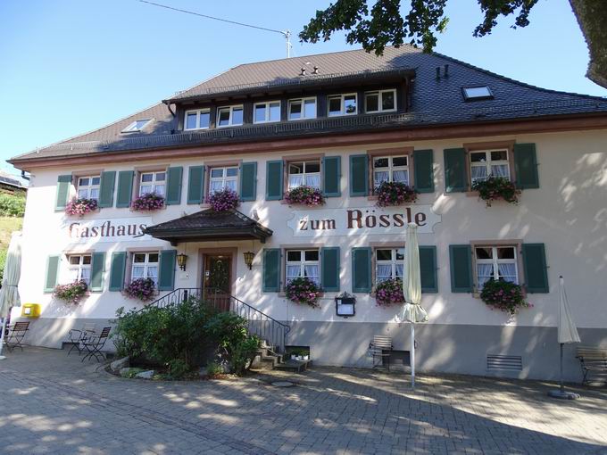 Gasthaus Rssle St. Ulrich: Westansicht