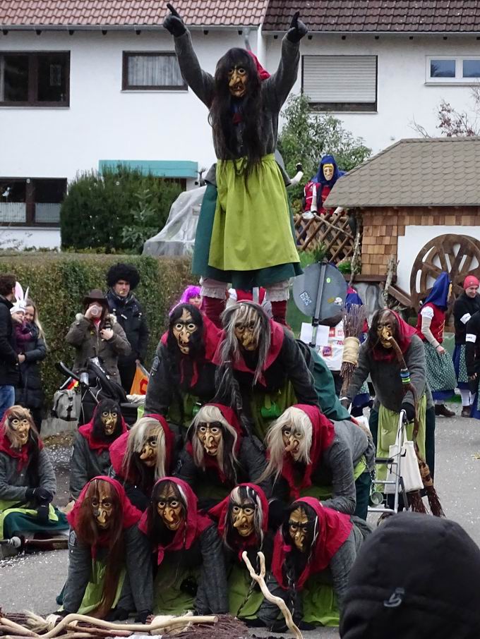 Pyramide Uschlaberghexa Pfullingen