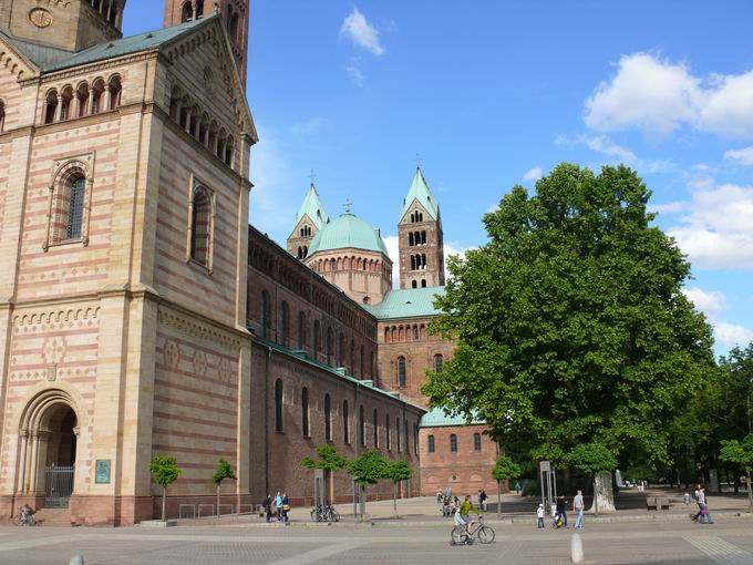 Kaiserdom Speyer: Sdwestansicht