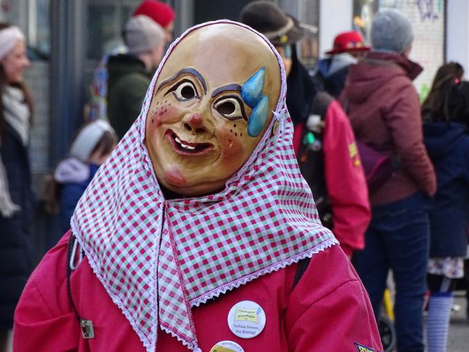 Narrenzunft Weilheimer RossMugga: Maske