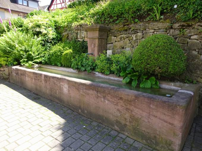Alter Wangenbrunnen Ebringen