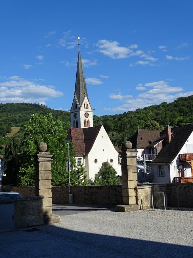 Kirche St. Gallus Ebringen: Westansicht
