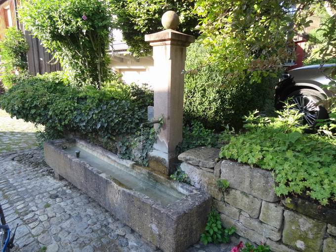 Talhauser Brunnen Ebringen