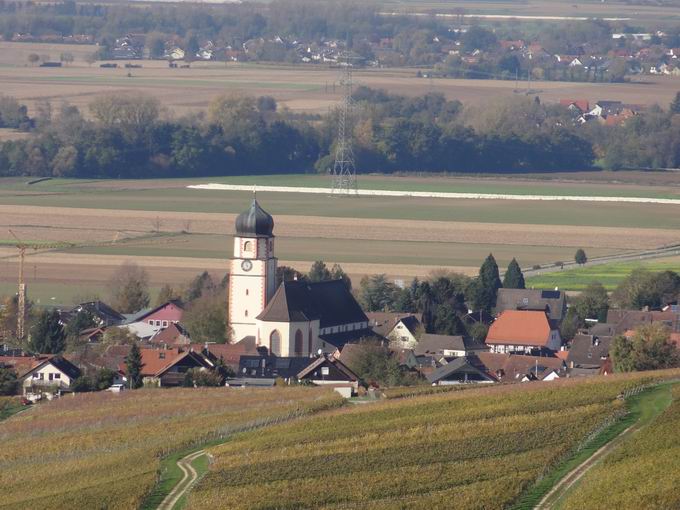 lberg Ehrenstetten: Blick Kirche Maria Himmelfahrt
