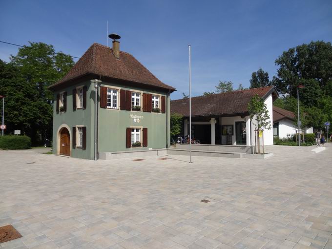 Rathaus Offnadingen