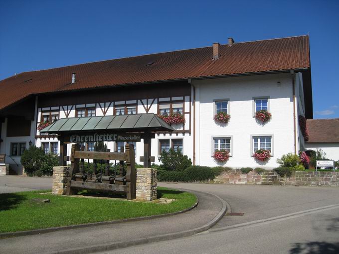 Ehrenkirchen 