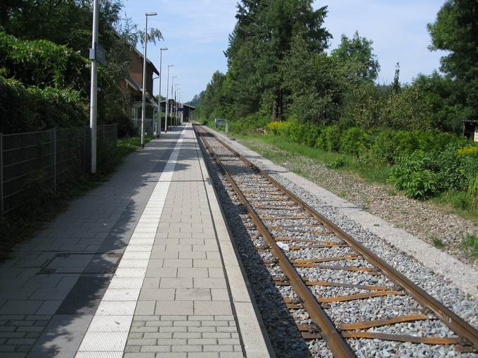 Bahnhof Elzach: Bahnsteig