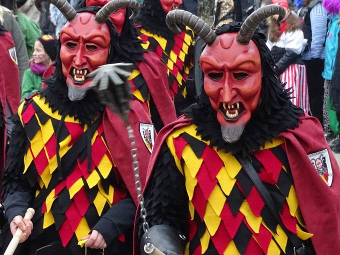 Maske Teufelsburg-Ritter Kiechlinsbergen