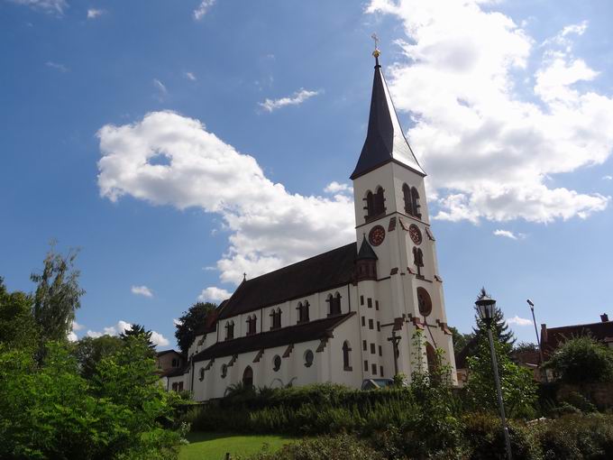 Kirche St. Agnes Eschbach