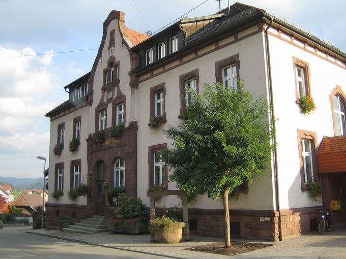 Rathaus Fischerbach