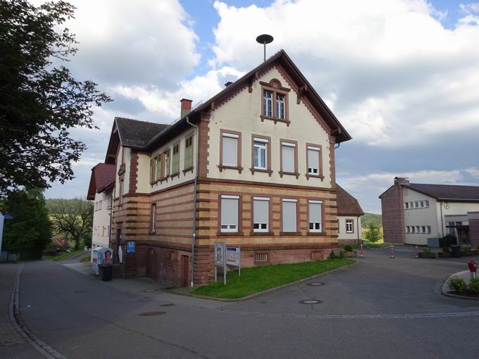 Altes Schulhaus Ottoschwanden Altes Schulhaus Ottoschwanden