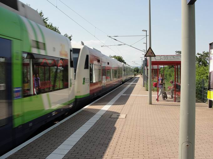 Bahnhof Freiburg Messe/Universitt