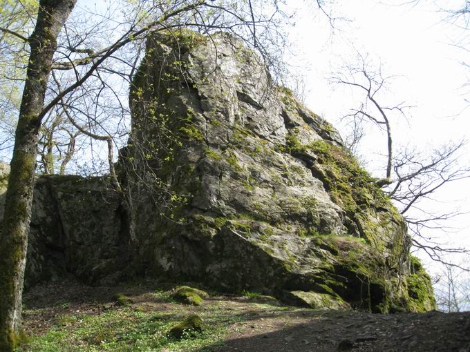 Burg Kybfelsen: Fels am Halsgraben
