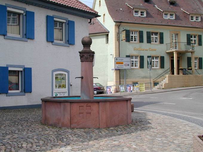 Dorfbrunnen Opfingen