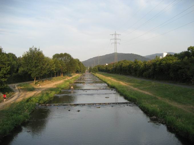 Dreisam Gterbahnbrcke Ostblick