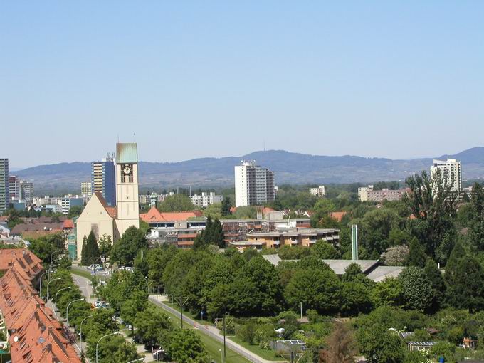 St. Michael Freiburg-Haslach Ostansicht