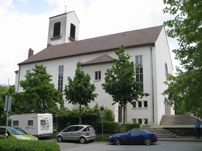 Lutherkirche am Friedrich-Ebert-Platz