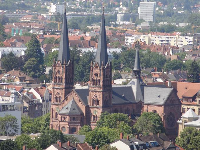 Kanonenplatz: Johanneskirche Wiehre