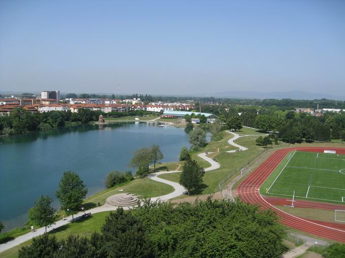 Seeparkturm Blick Liegwiesen Nordufer