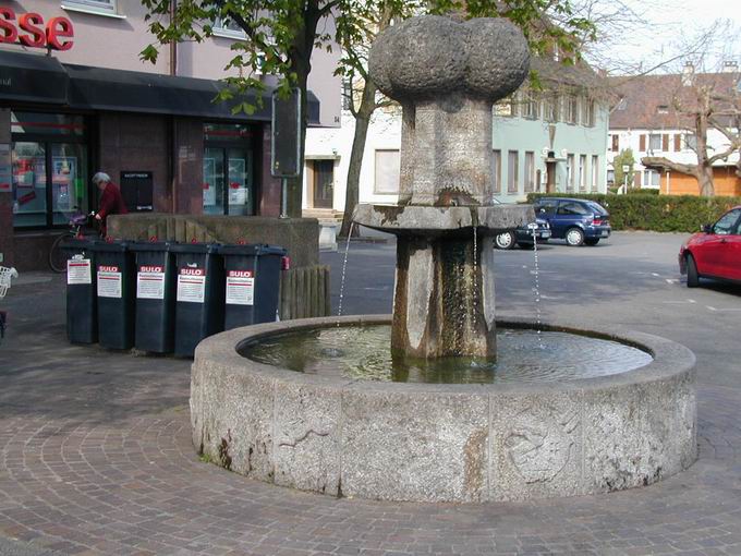 Stadtteilbrunnen Mooswaldsiedlung