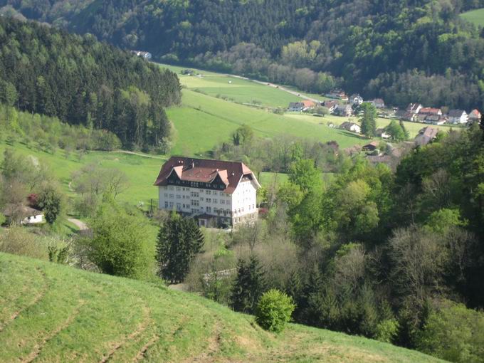 Carlsbau Glottertal: Nordansicht