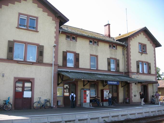 Bahnhof Gottenheim