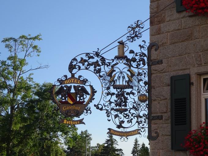 Badische Staatsbrauerei Rothaus: Wirtshausausleger Brauereigasthof