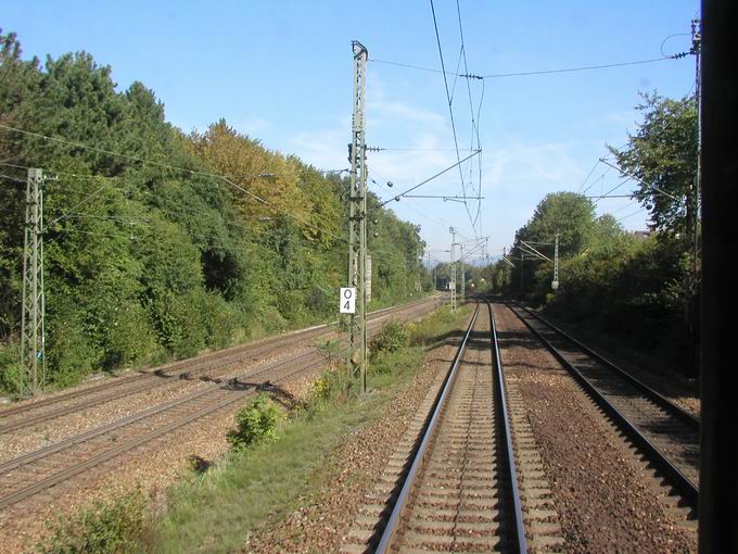 Bahnhof Gundeflingen: Rheintalbahn & Gterumgeungsbahn