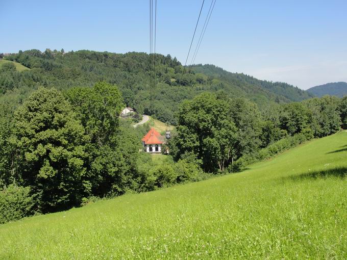 Karrweg: Blick Talstation