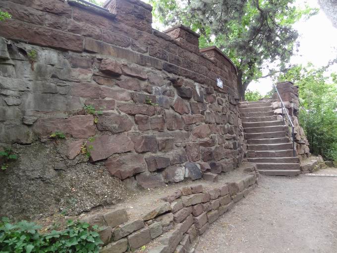 Lauterberg Karlsruhe: Ruine