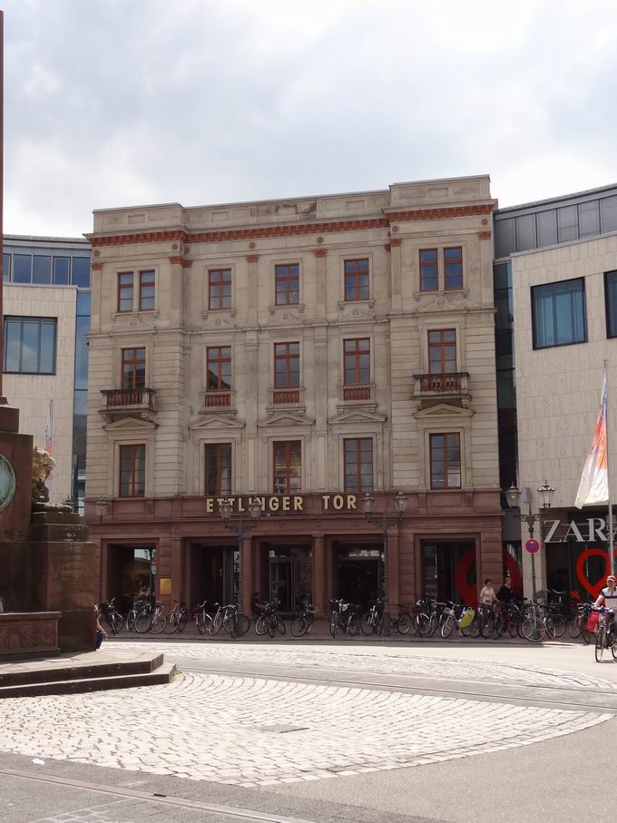 Rondellplatz Karlsruhe: Ettlinger Tor