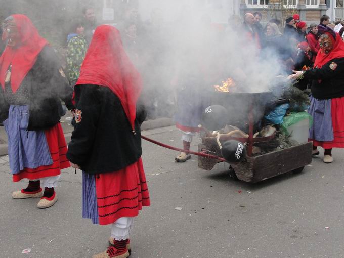 Feuerkessel Korker Feuerhexen