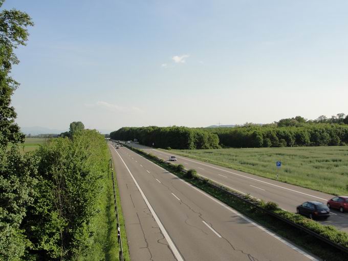 Autobahnbrcke Kenzingen-Oberhausen: Sdblick
