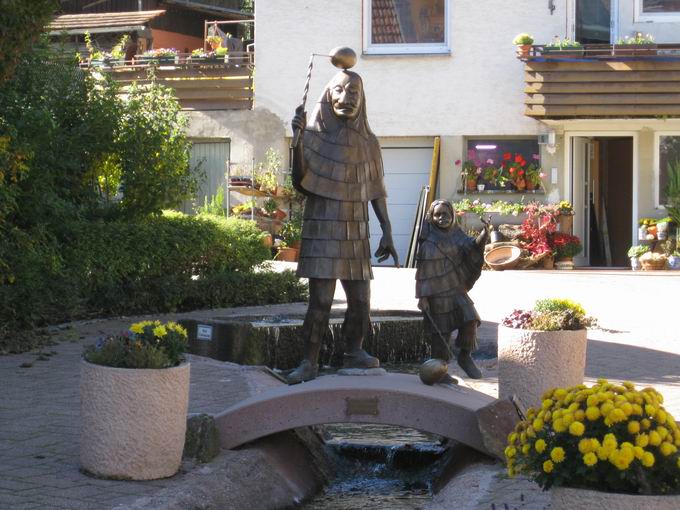 Bachdatscherbrunnen Nordweil