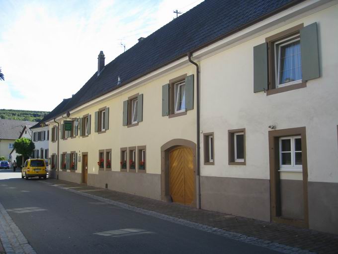 Gasthaus Adler Hecklingen: Nordansicht