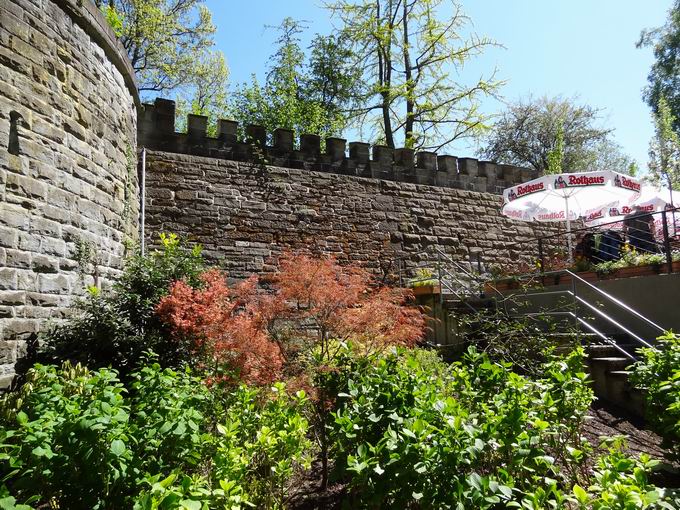 Historische Schlossmauer Insel Mainau