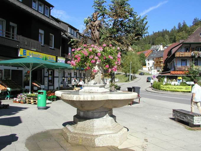 Dengele-Brunnen Lenzkirch