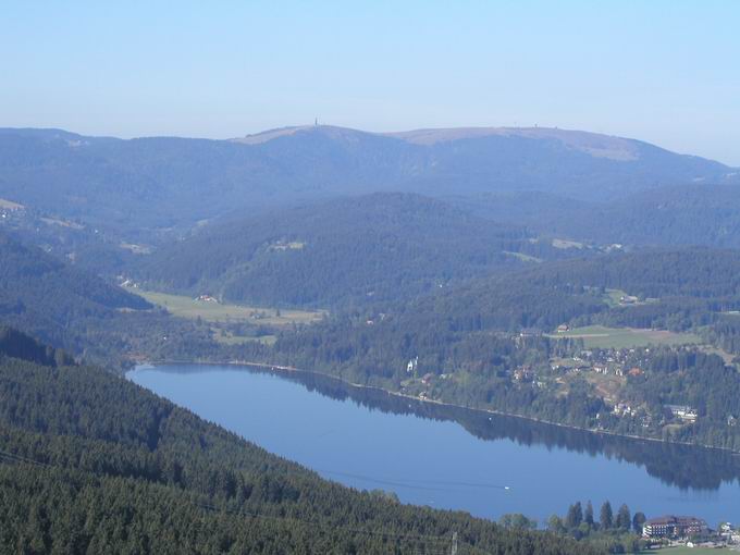 Hochfirst Aussichtsturm: Blick Feldberg