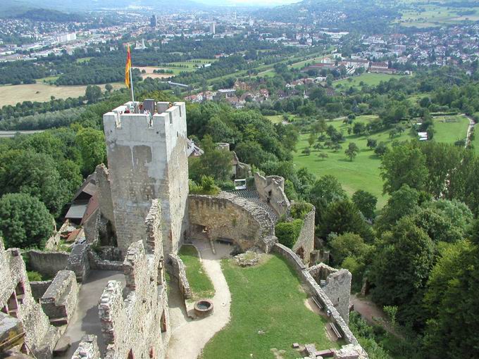 Burg Rtteln: Bergfried Oberburg