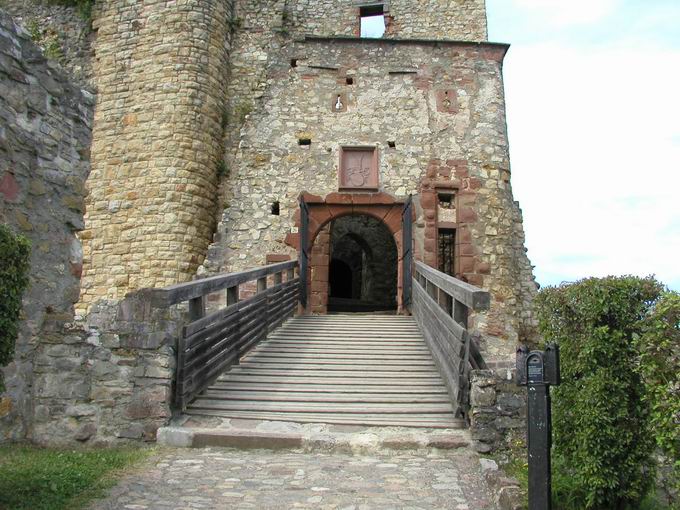 Burg Rtteln: Zugbrcke Oberburg
