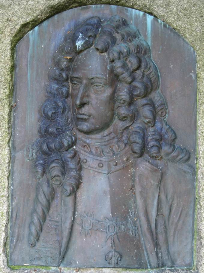 Relief am Denkmal Markgraf Ludwig Wilhelm