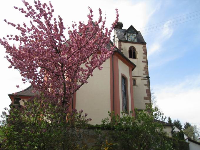 Katholische Kirche Holzhausen