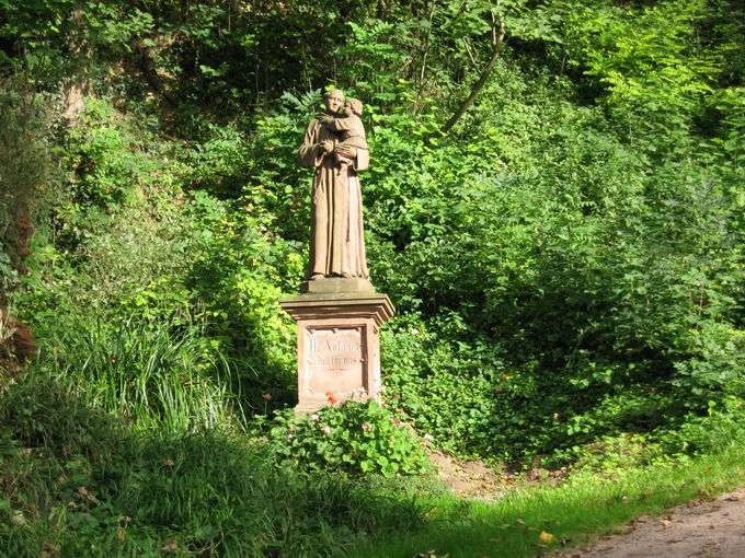 Schlosspark Hugstetten: Antonius Statue